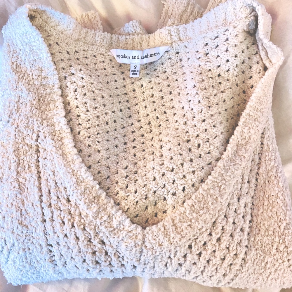 Cupcakes & Cashmere Sweater 🤍